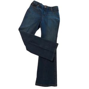 14 Gloria Vanderbilt Flare jeans